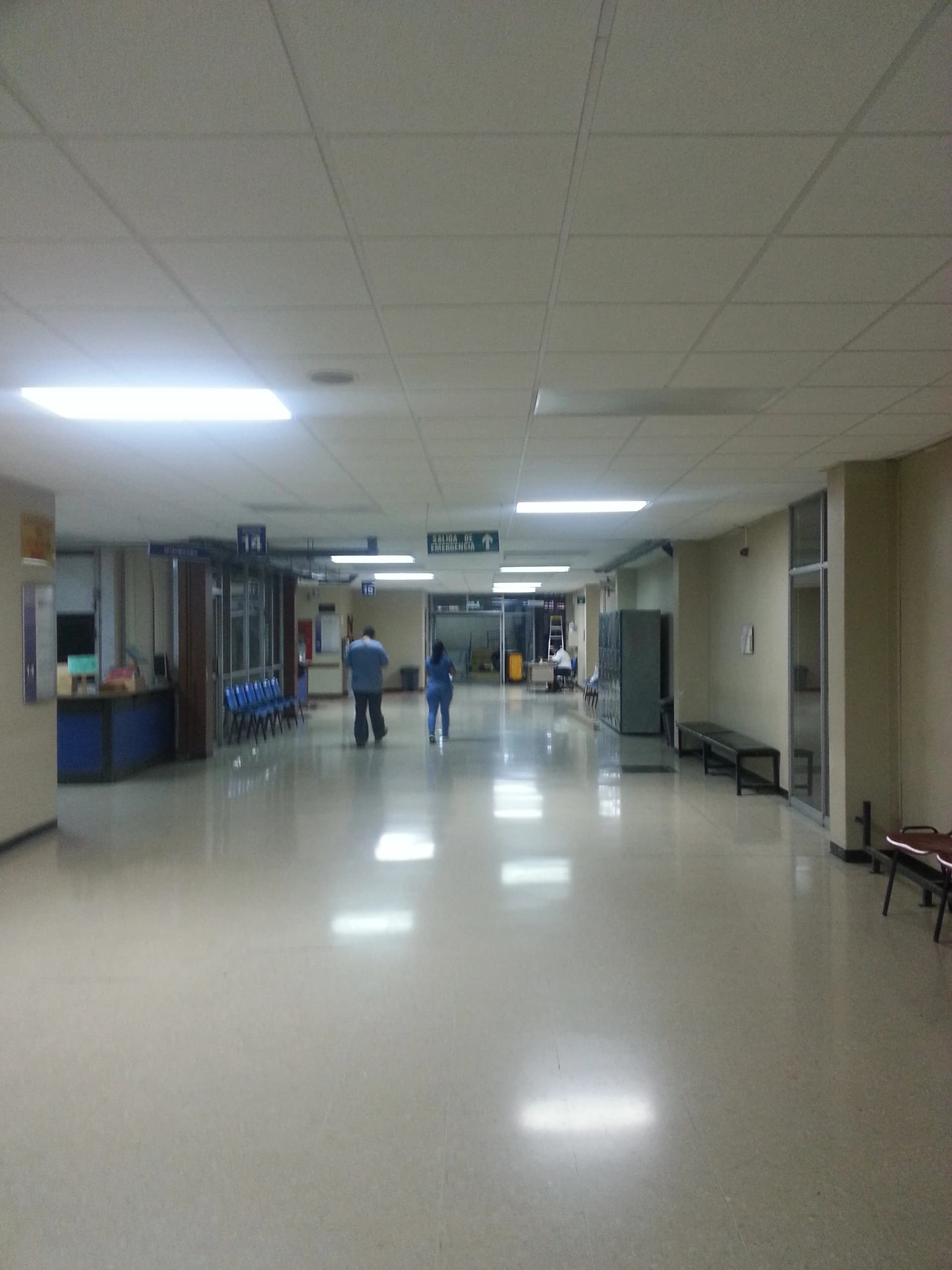 Instalación de Cielo Suspendido Hospital México - Imagen 7