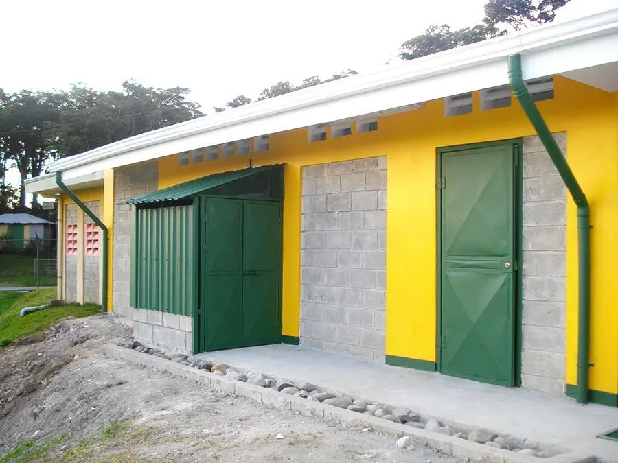 Construcción de Bodegas Monteverde - Imagen 3